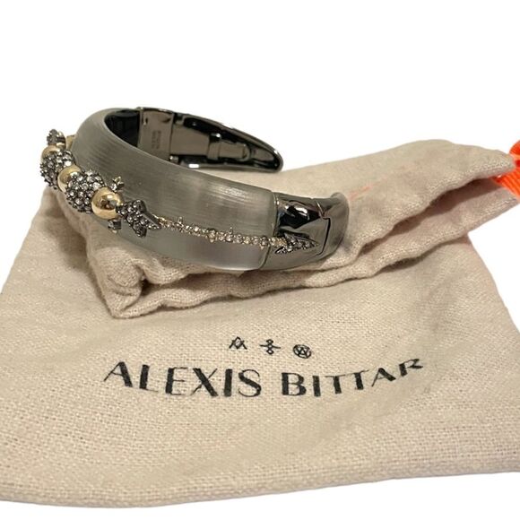 ❤️SOLD❤️ALEXIS BITTAR Crystal & Lucite Hinged Cuff Bracelet - Picture 8 of 10